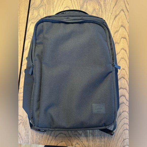 Herschel Supply Company Black Kaslo Tech Daypack - Picture 5 of 5